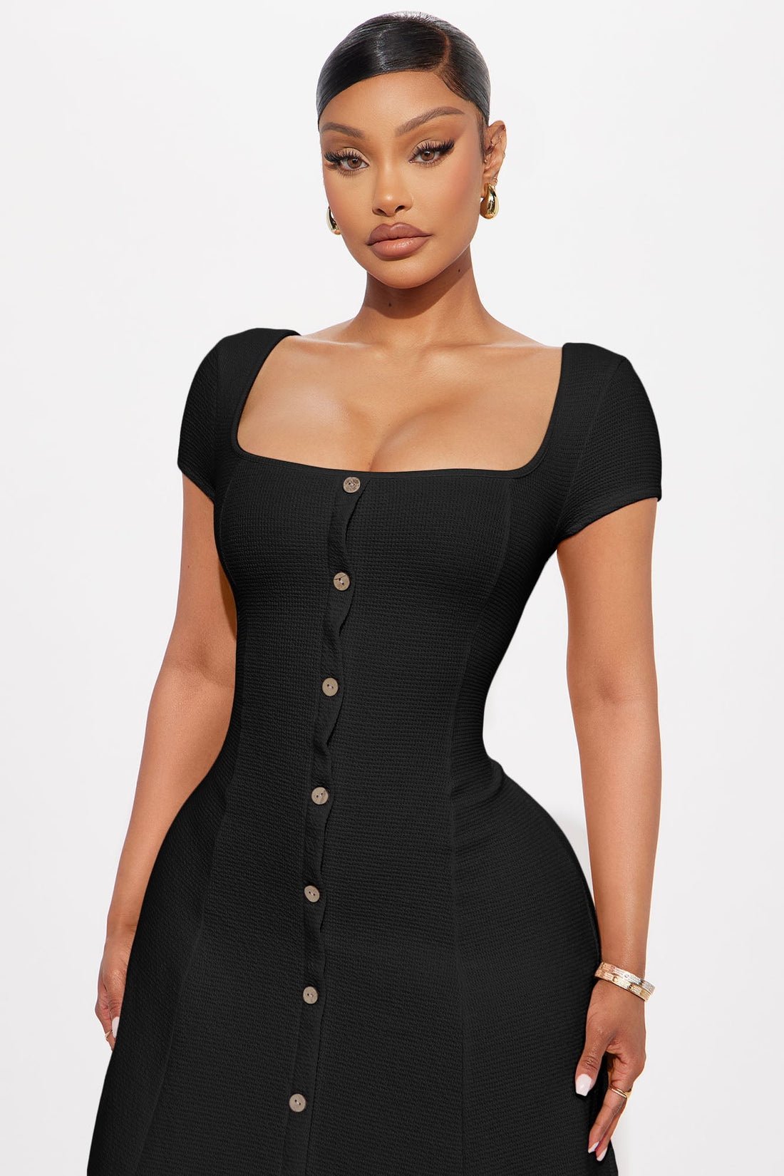 Just A Moment Scoop Neck Midi Dress - Black