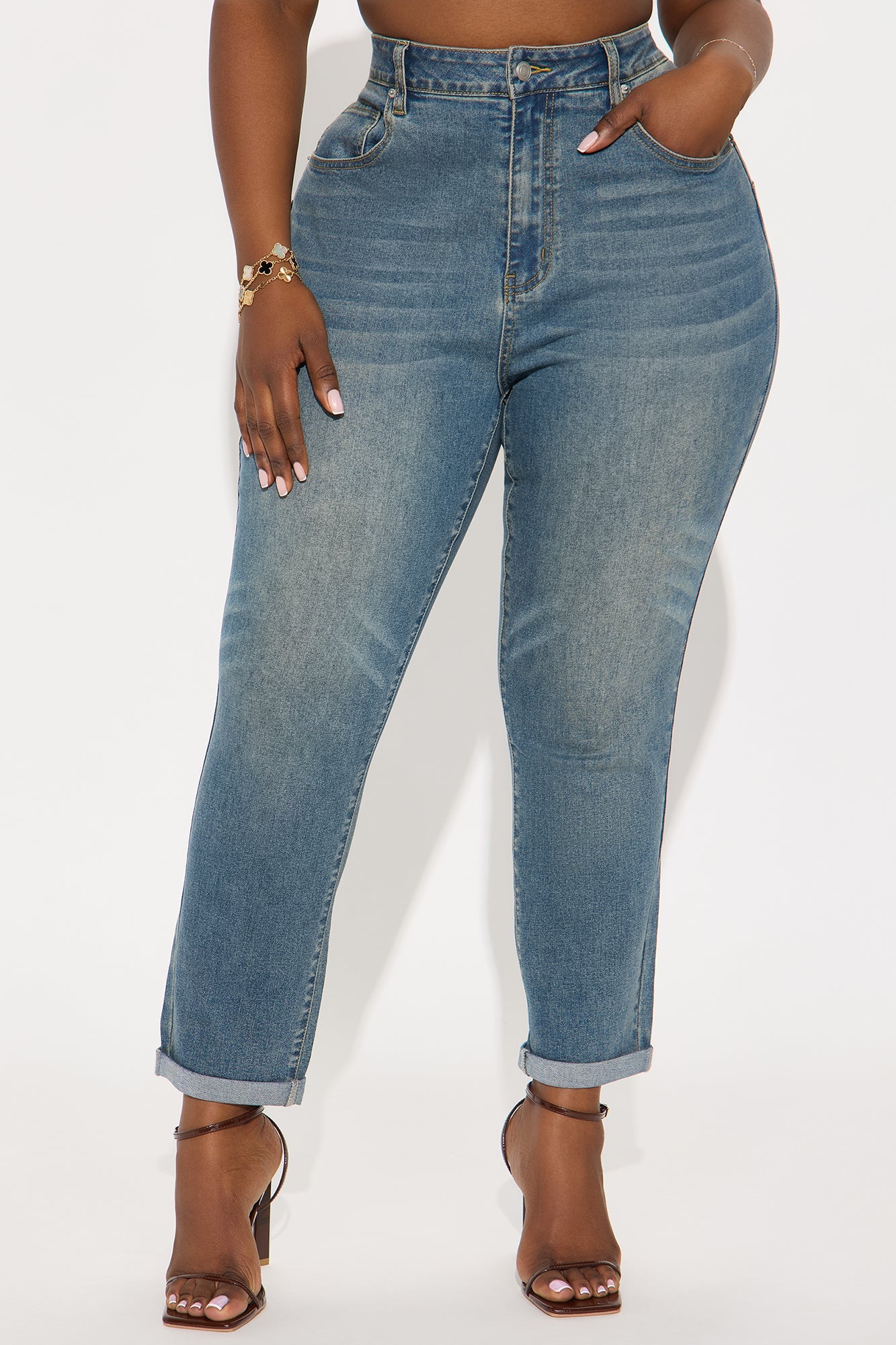 Clara Super Stretch Sculpting Mom Jeans - Vintage Wash