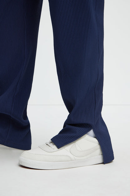 Show Up Slim Slit Pants - Navy
