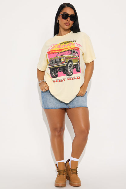 Bronco Wild Washed Oversized Tee - Yellow