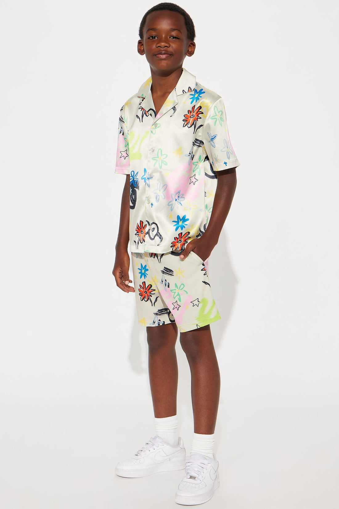 Mini Graffiti Bloom Cuban Collar Button Up Shirt - Multi Color