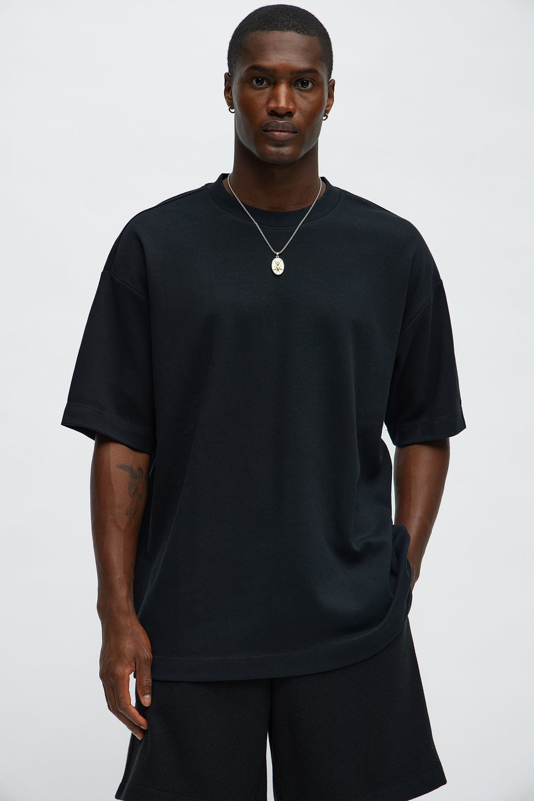 Relaxed Premium Everyday Tee - Black