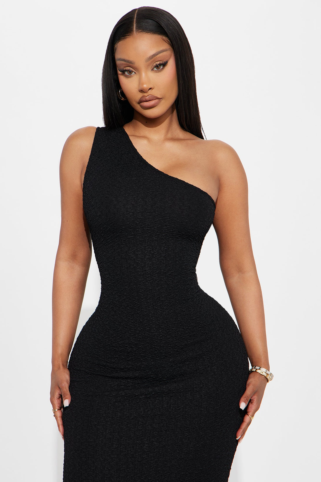Abigal Textured Maxi Dress - Black