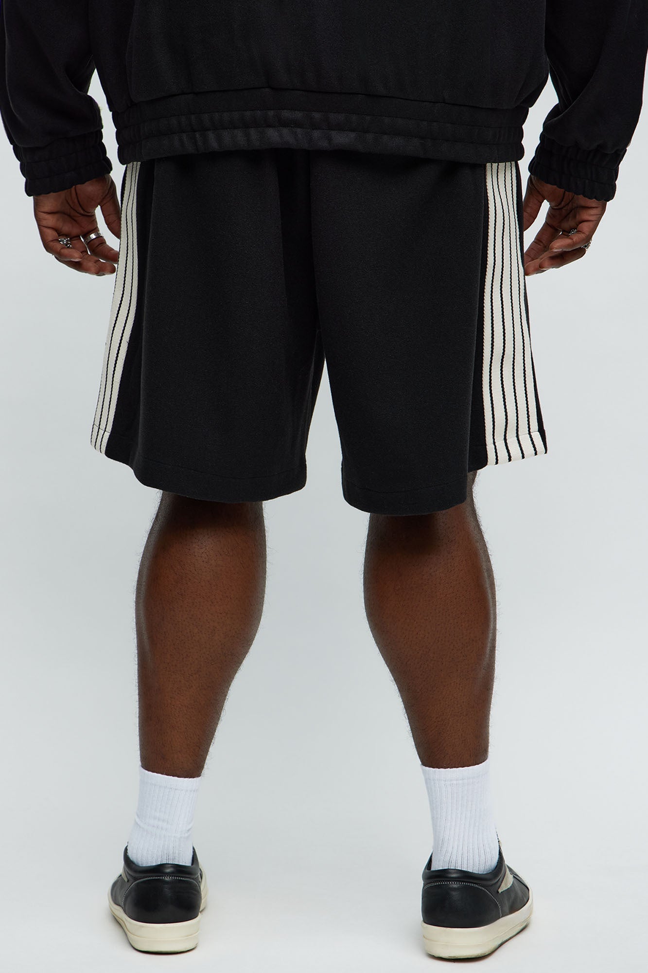Tyson Resort Relaxed Shorts - Black