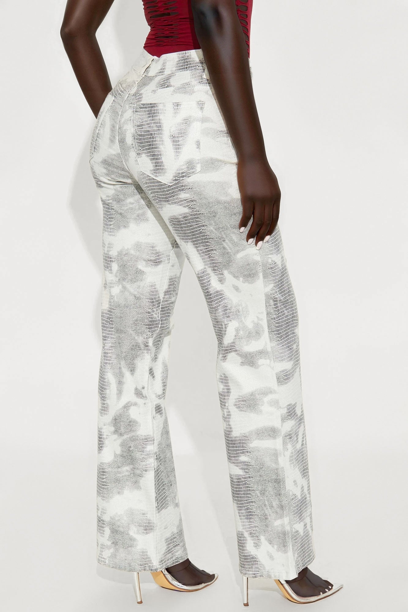 Wild Dreamer Printed Flare Jeans - White/combo