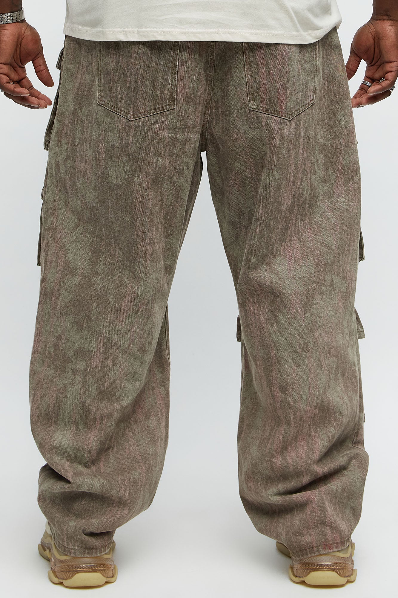 Run It By Baggy Cargo Jeans - Brown