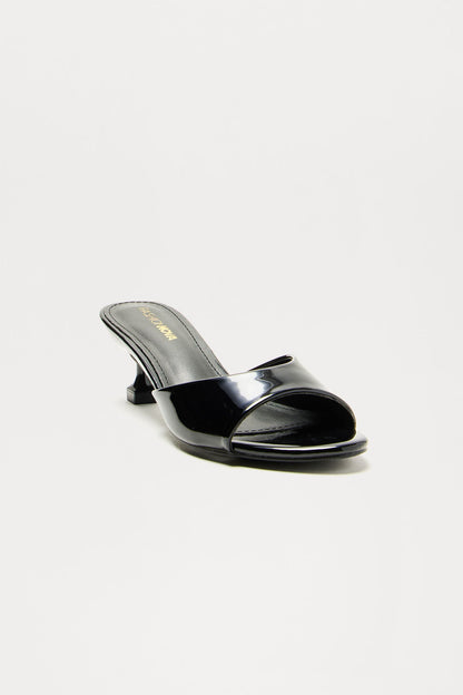 Honey Kitten Heels - Black