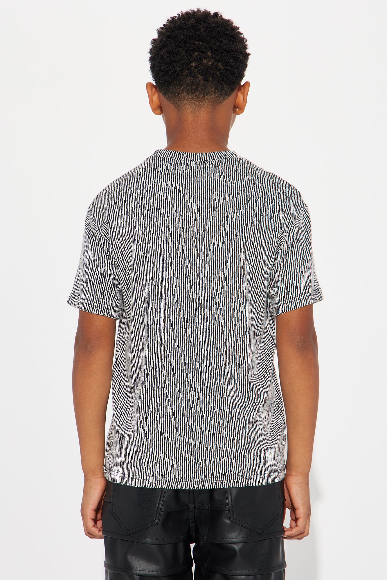 Mini Leon Relaxed Textured Tee - Black/combo