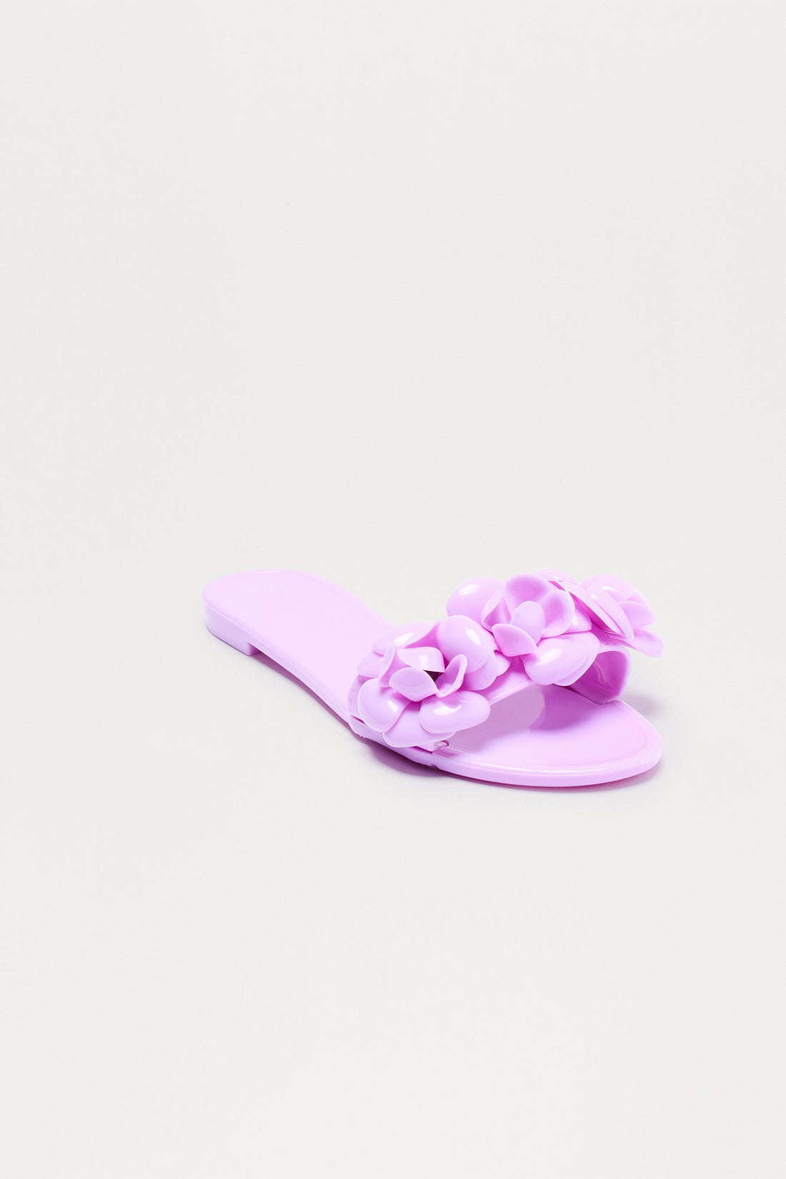 Bryna Flower Slip On Sandals - Lavender