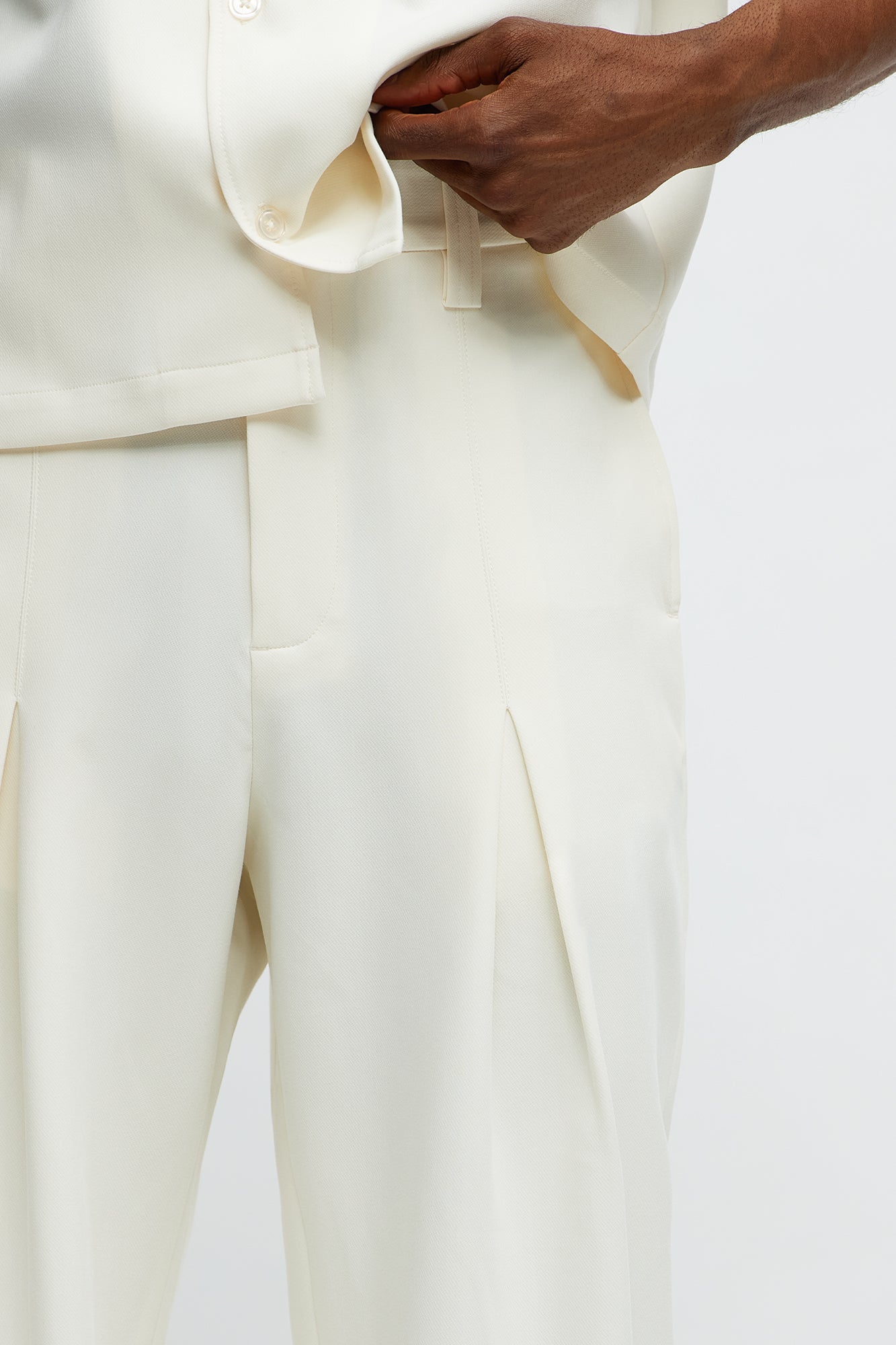 Ronan High Waisted Pleated Trousers - Cream