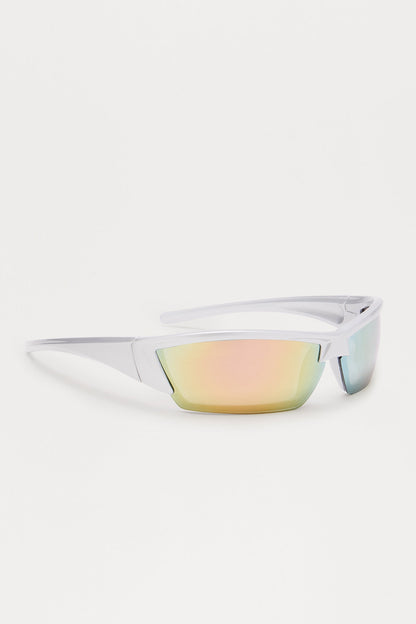Eye Catching Gaze Sunglasses - Silver