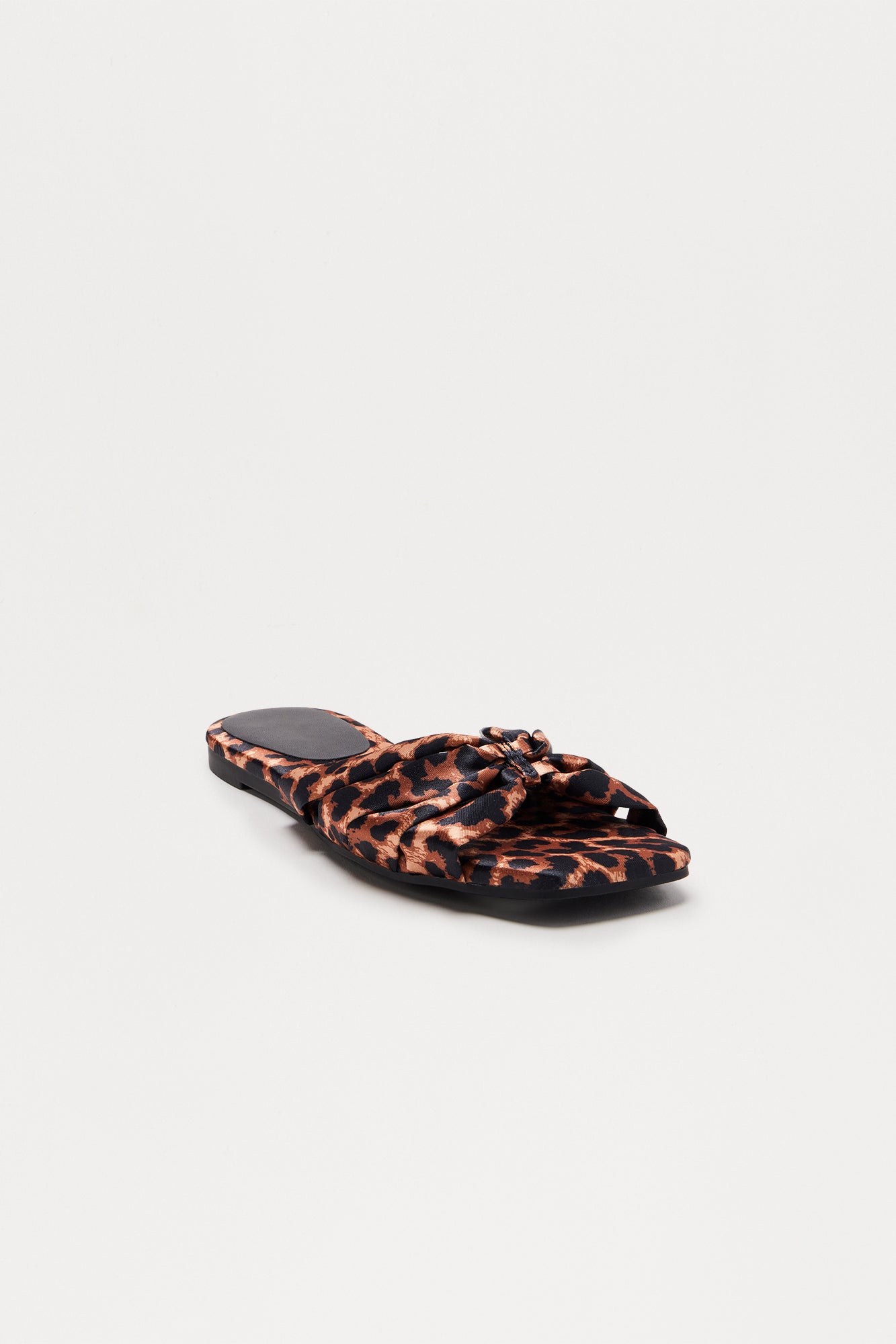 Maddie Knotted Strap Sandals - Leopard