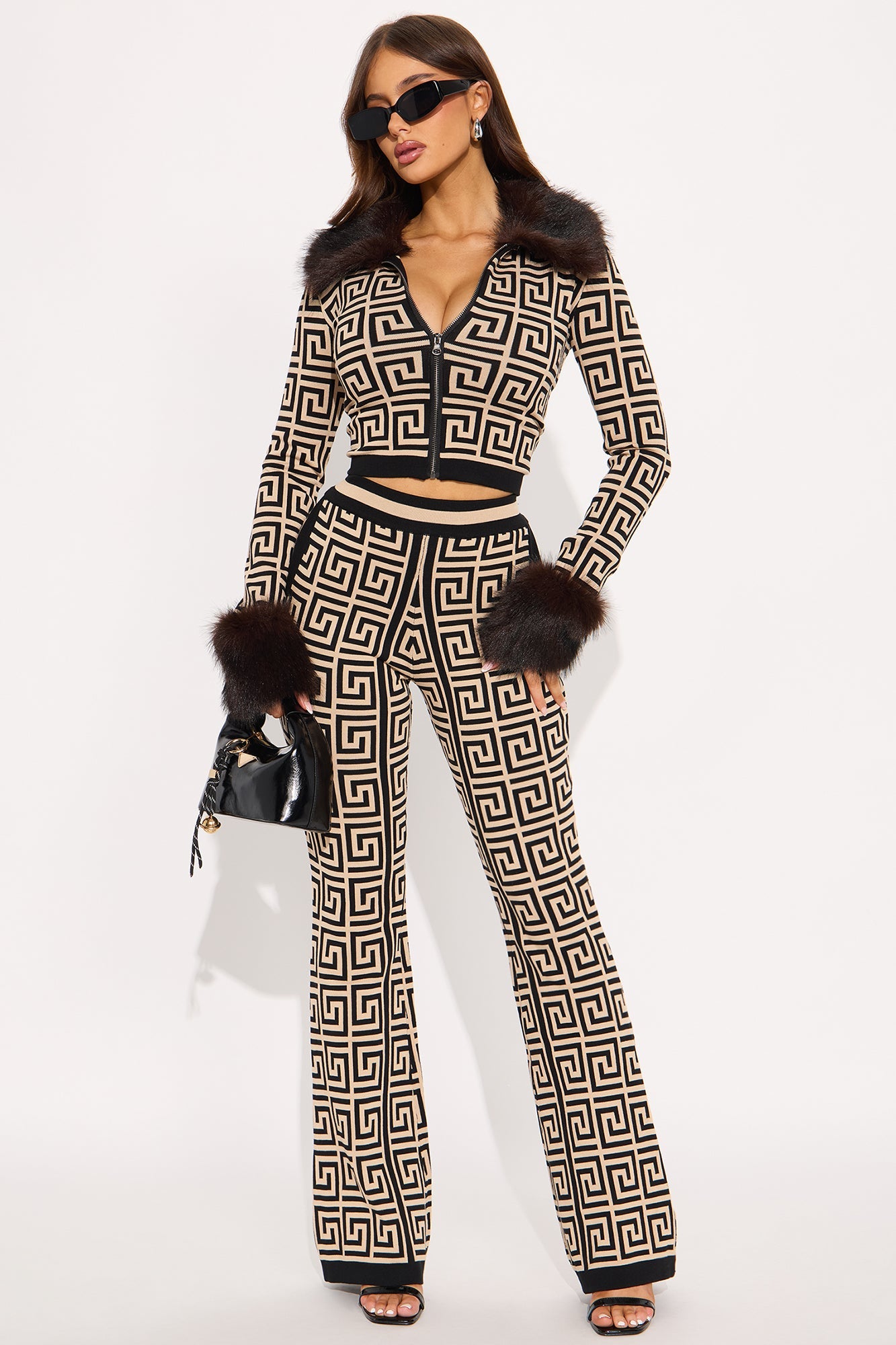 Rich Auntie Faux Fur Trim Sweater Pant Set - Taupe/combo