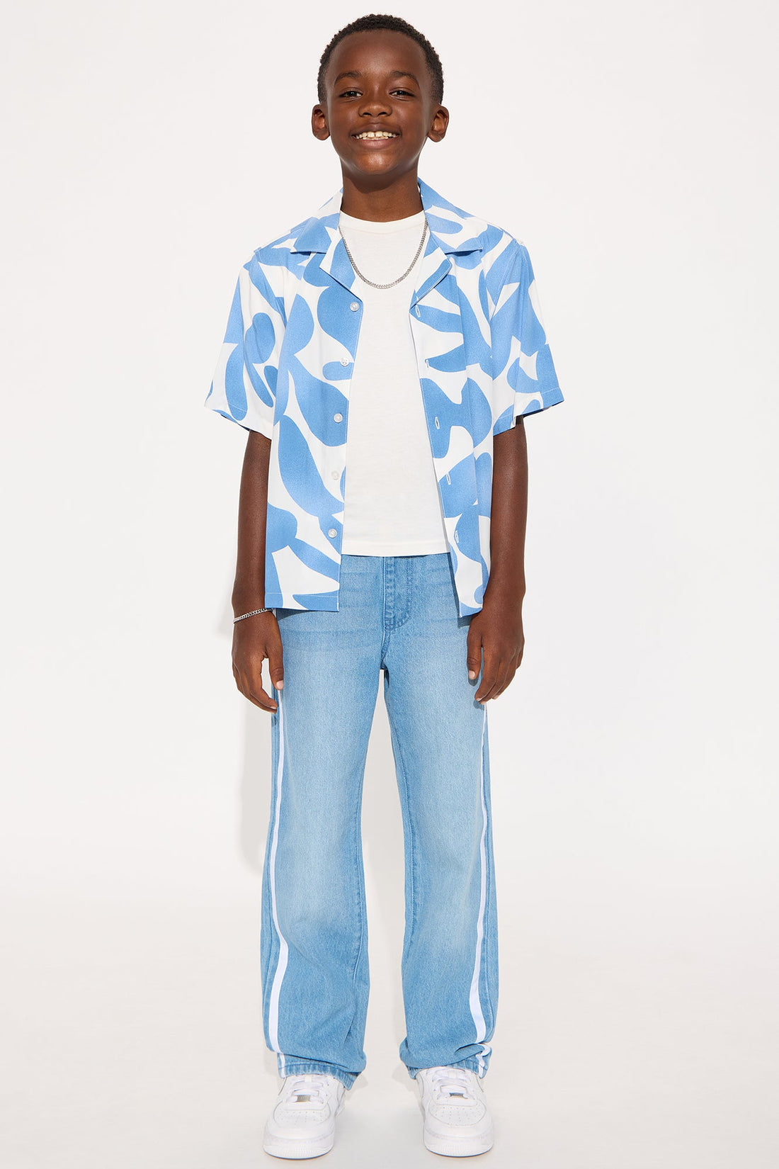 Mini Running These Streets Baggy Jeans - Light Wash