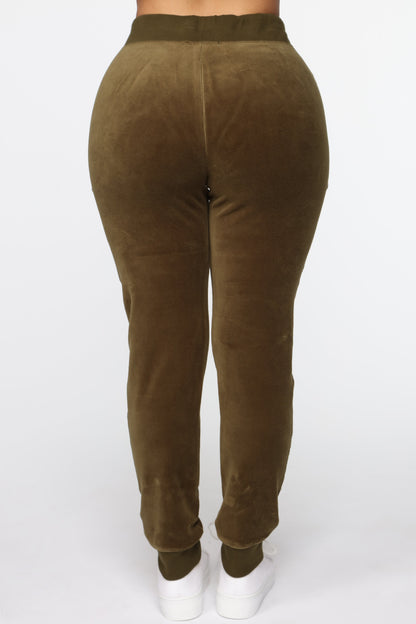 The Original Trendsetter Velour Set - Olive