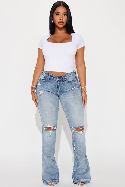 Key Figure Ripped Stretch Flare Jeans - Medium Wash