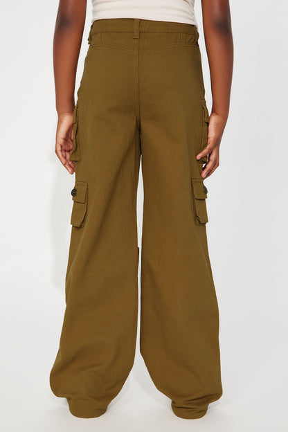 Mini Lily High Rise Distressed Cargo Jeans - Camel
