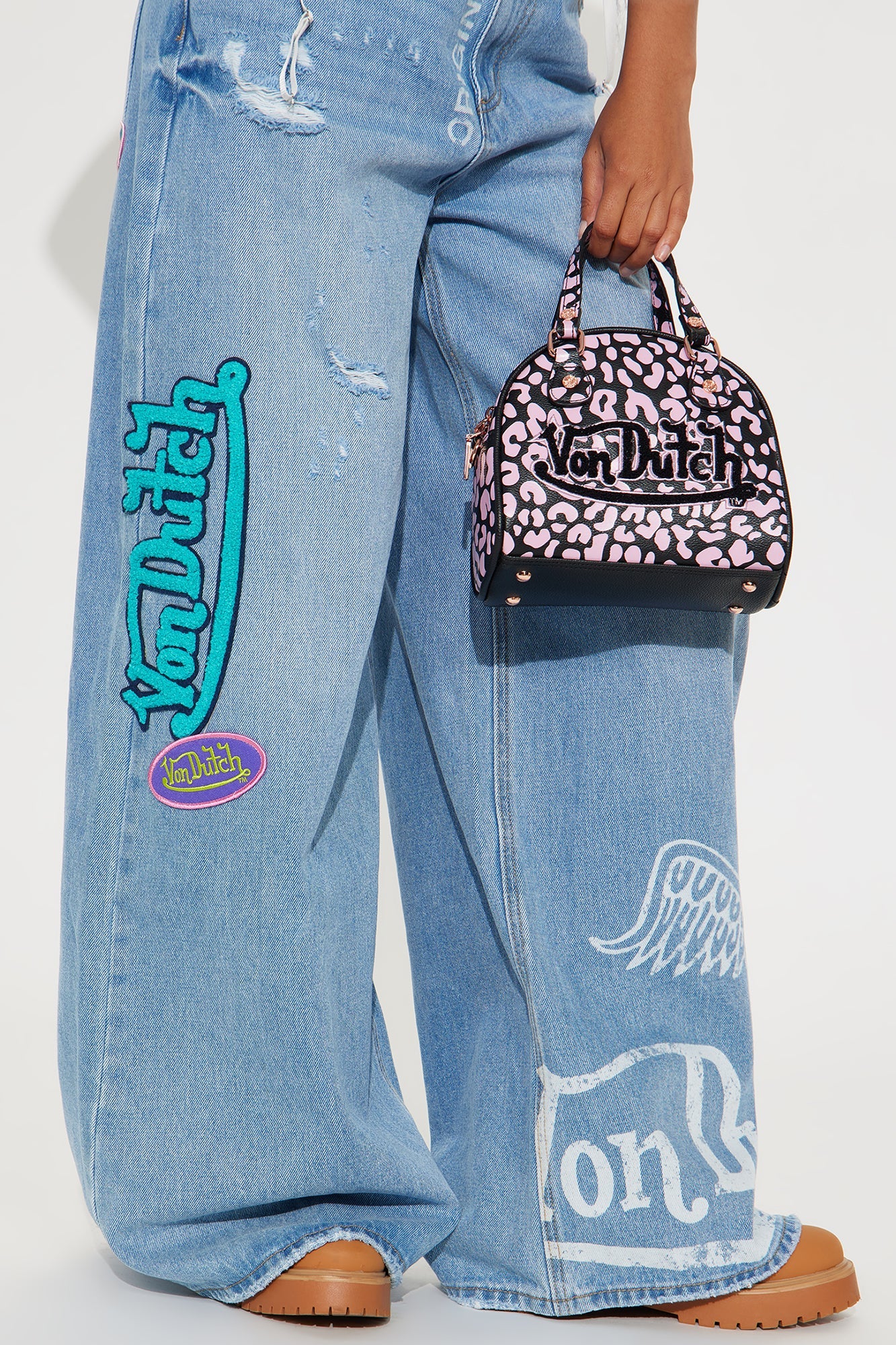 Von Dutch Eyeball Wide Leg Jeans - Light Wash