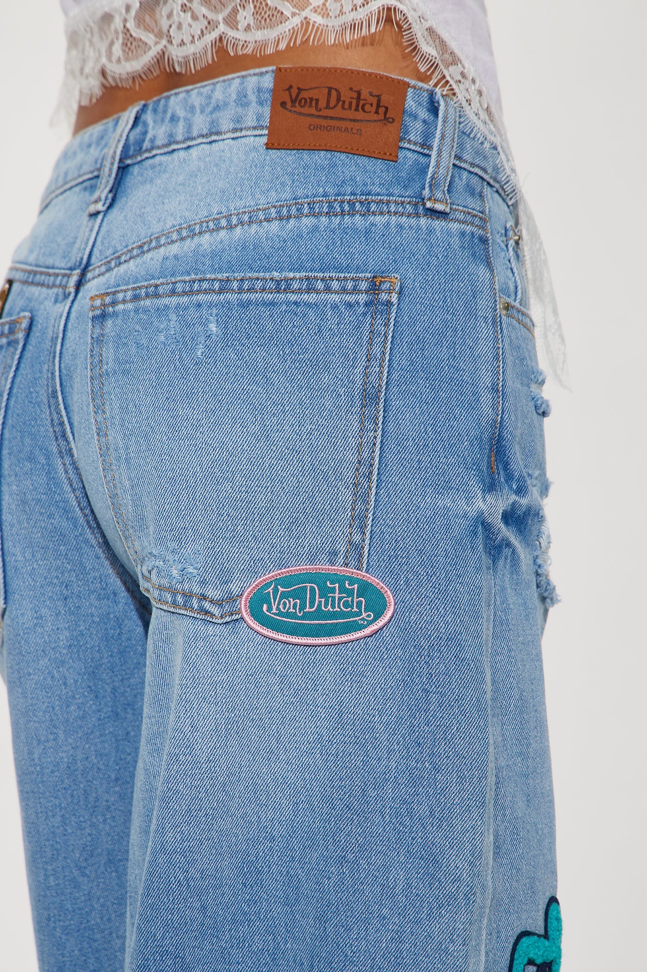 Von Dutch Eyeball Wide Leg Jeans - Light Wash