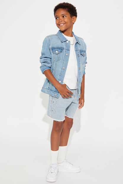 Mini Relaxed Come In Clutch Studded Denim Shorts - Light Blue Wash