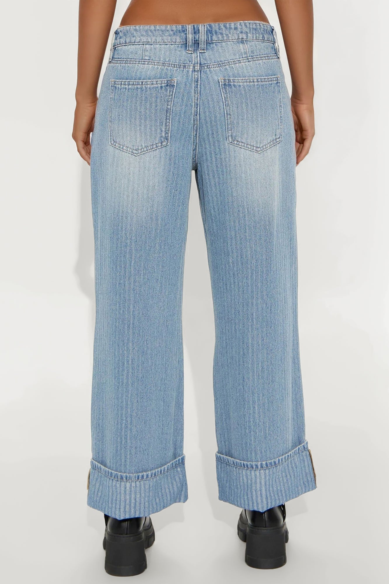 Catch Up Cuffed Wide Leg Jeans - Vintage Wash