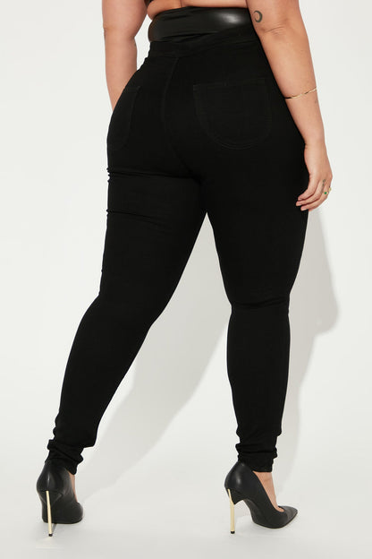Super High Waist Denim Skinnies - Black