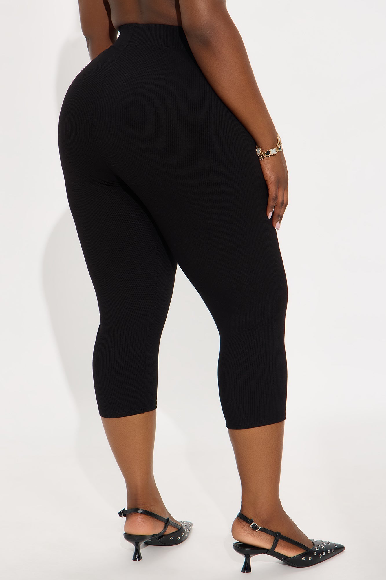 Tory Rib Heavy Contoured High Waisted Capri Legging - Black