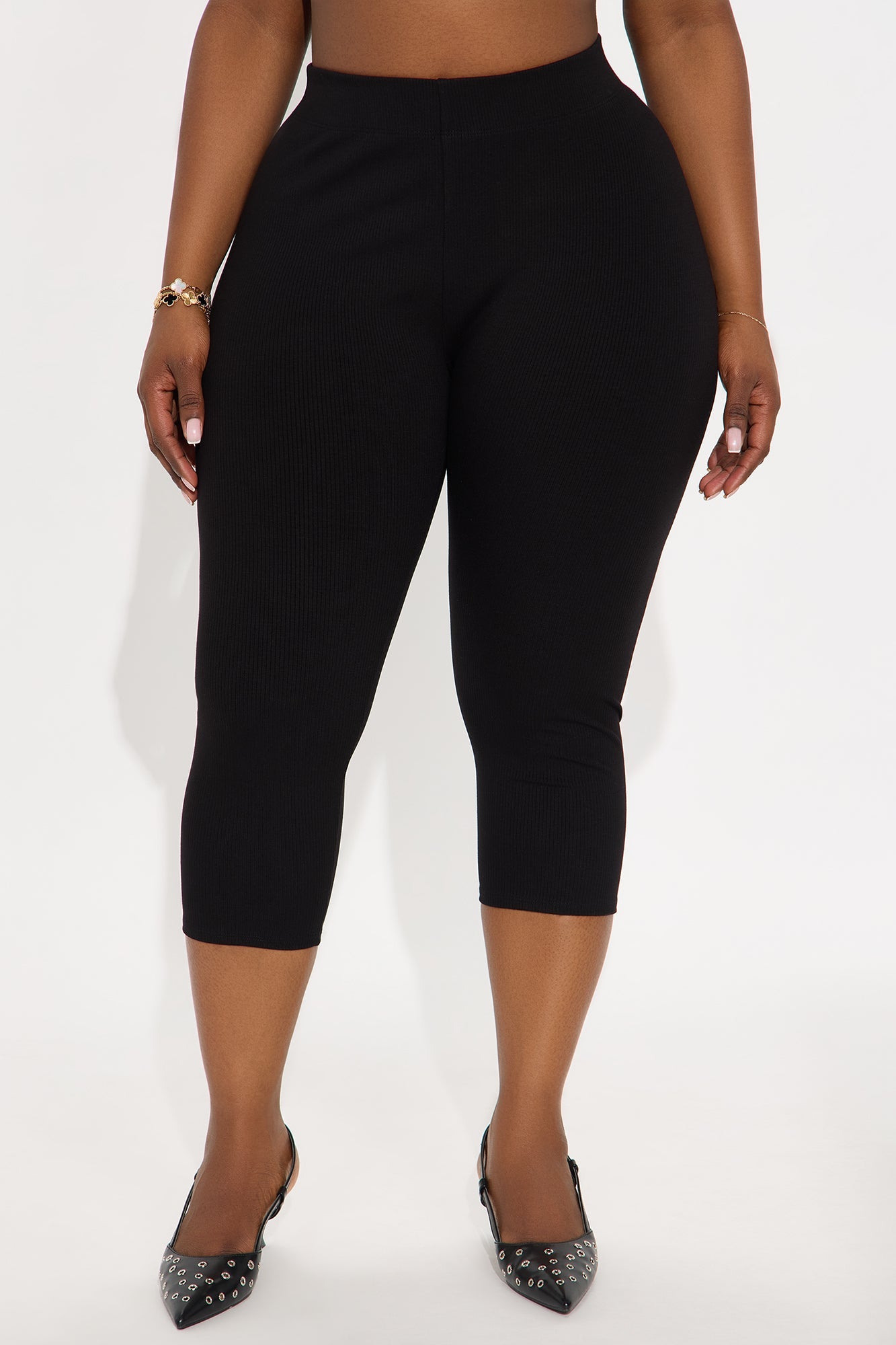 Tory Rib Heavy Contoured High Waisted Capri Legging - Black