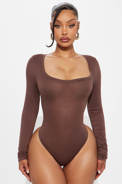 Marlene Scoop Neck Long Sleeve Bodysuit - Chocolate