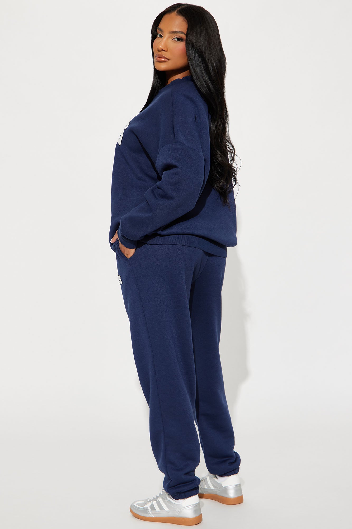 Staying In Paris Jogger Set - Navy