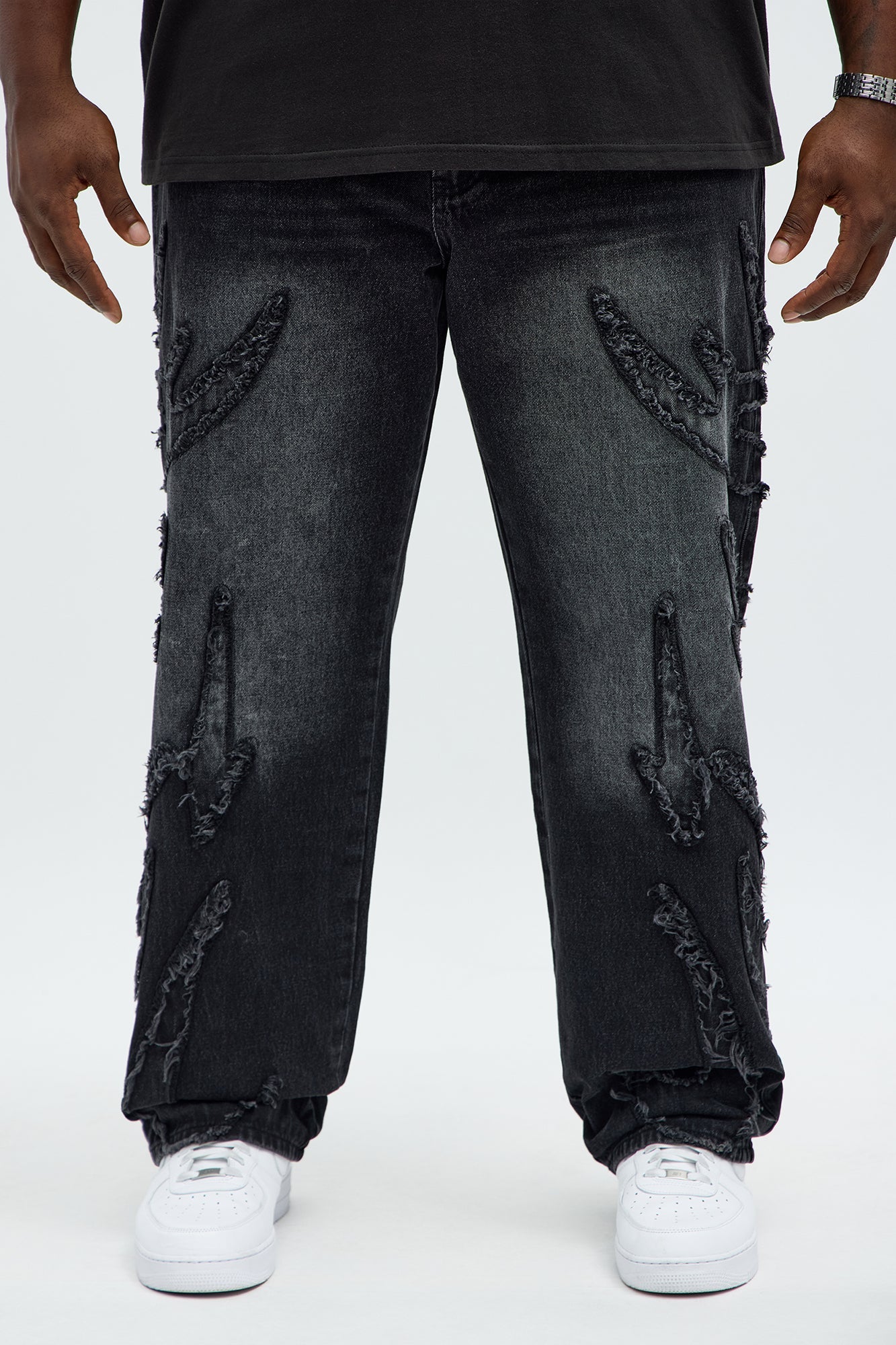 Relaxed Straight Rugged Fray Jeans - Black Wash