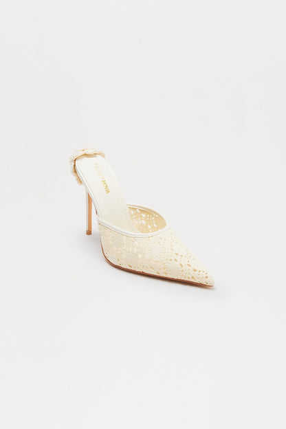Tea Cup Crochet Pumps - Ivory