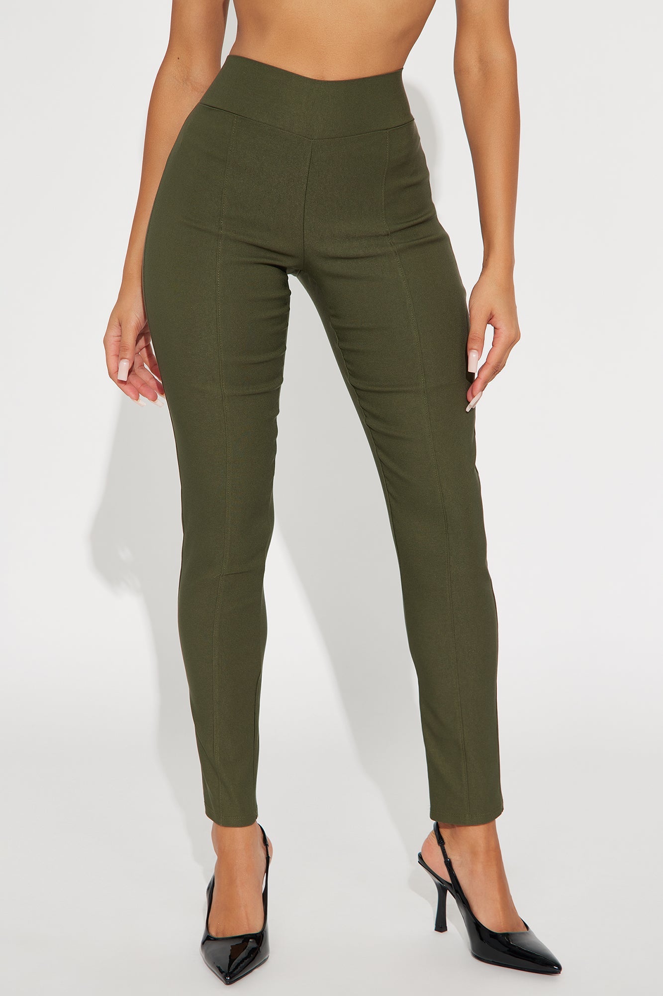 No Comparison Millennium Skinny Pant - Olive