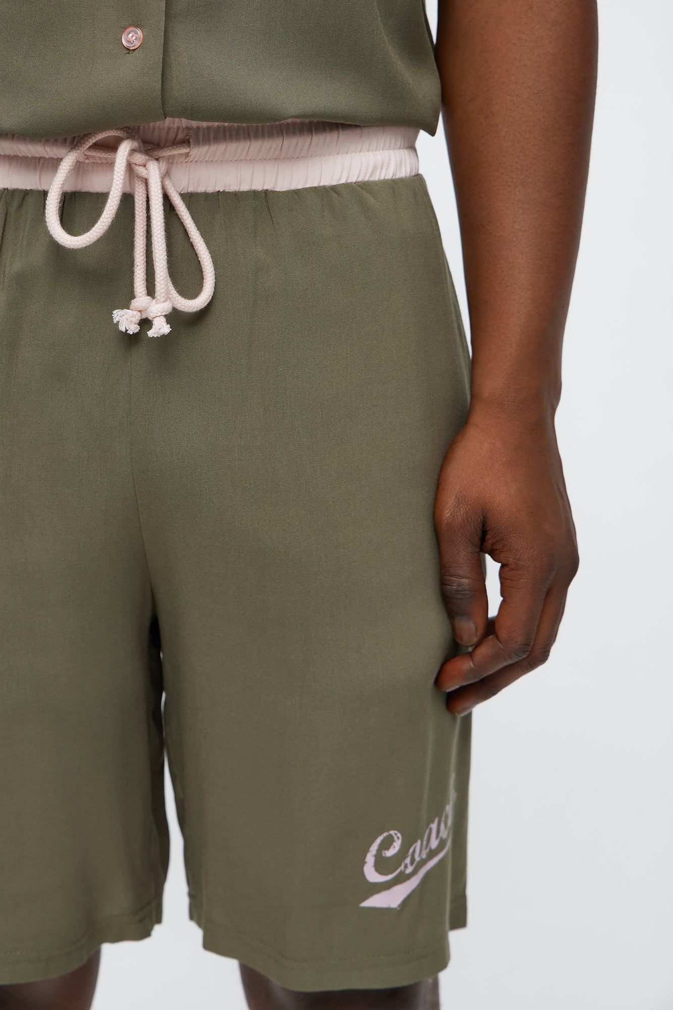 Relaxed Coach Shorts - Brown/combo