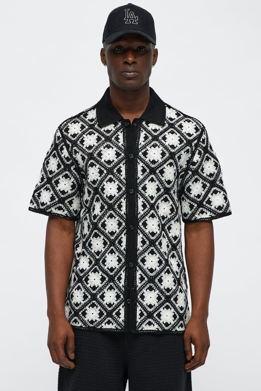 Crochet Starry Diamonds Closed Collar Shirt - Black/White