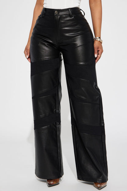 Moto Chic Faux Leather Pant - Black