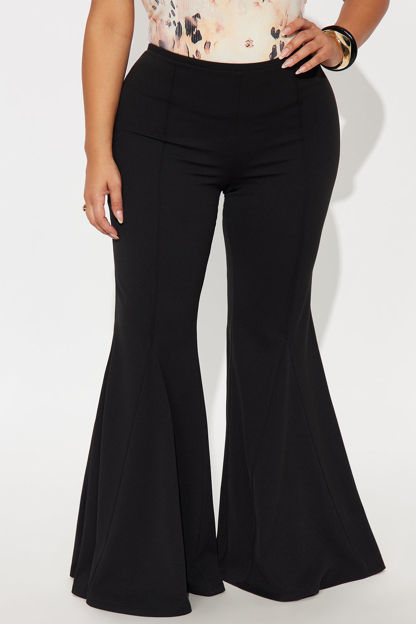 Marysol Crepe Flare Pant - Black