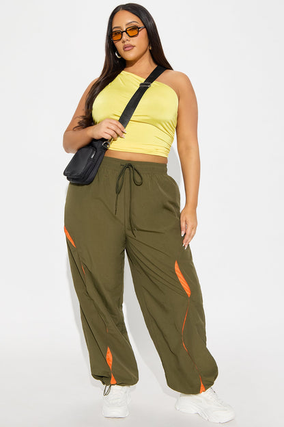 Catch Up To Me Windbreaker Jogger Pant - Olive/combo