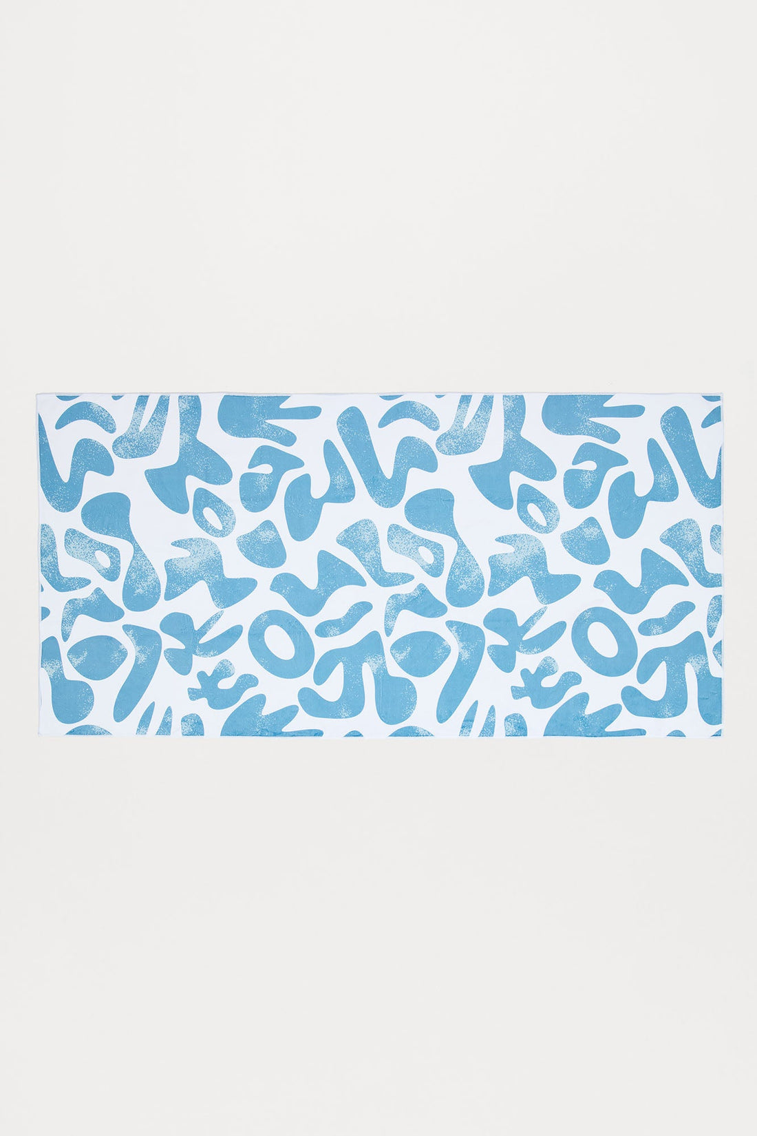 Chateau Abstract Beach Towel - White/Blue