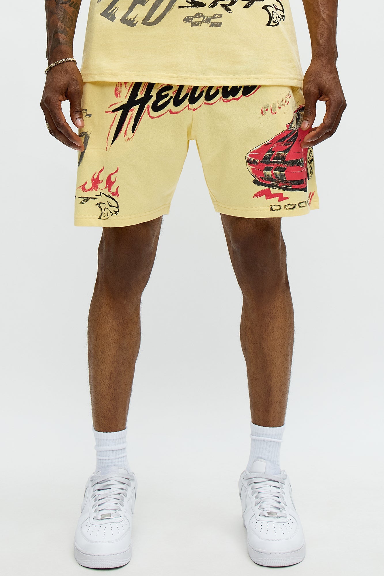 Dodge Hellcat Speed Embroidery Sweatshorts - Tan