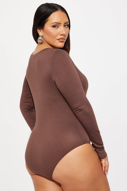 Marlene Scoop Neck Long Sleeve Bodysuit - Chocolate