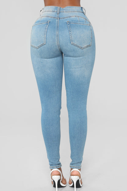 Wifey High Rise Booty Lifter Jeans - Light Blue Wash