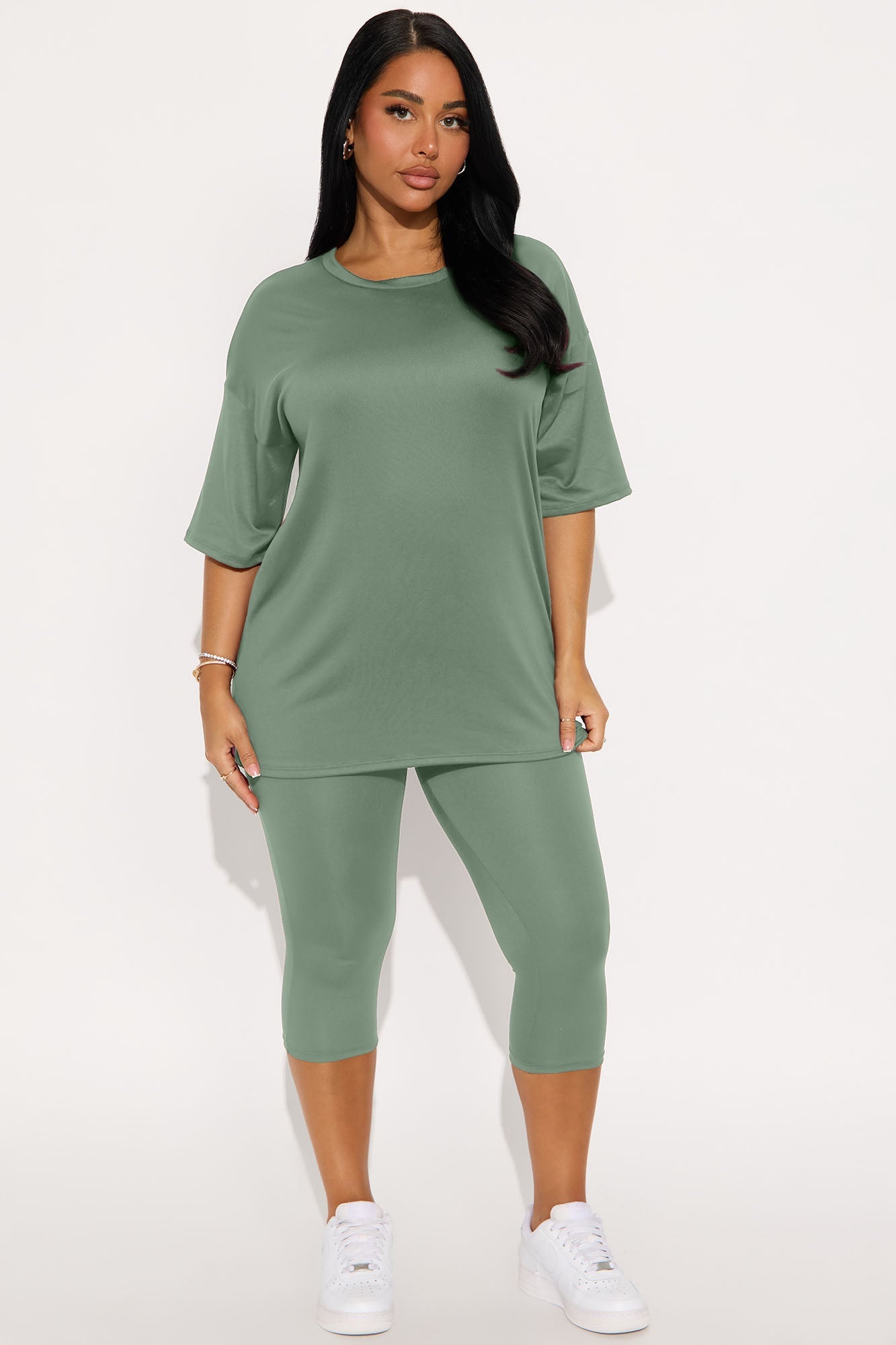 Weekend Vibes Capri Set - Sage