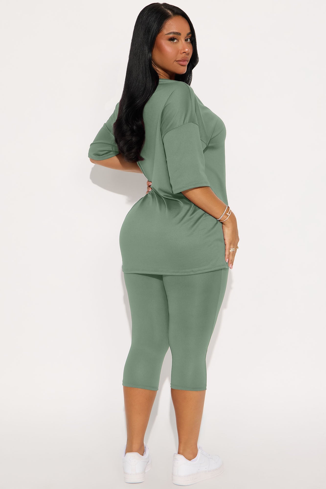 Weekend Vibes Capri Set - Sage