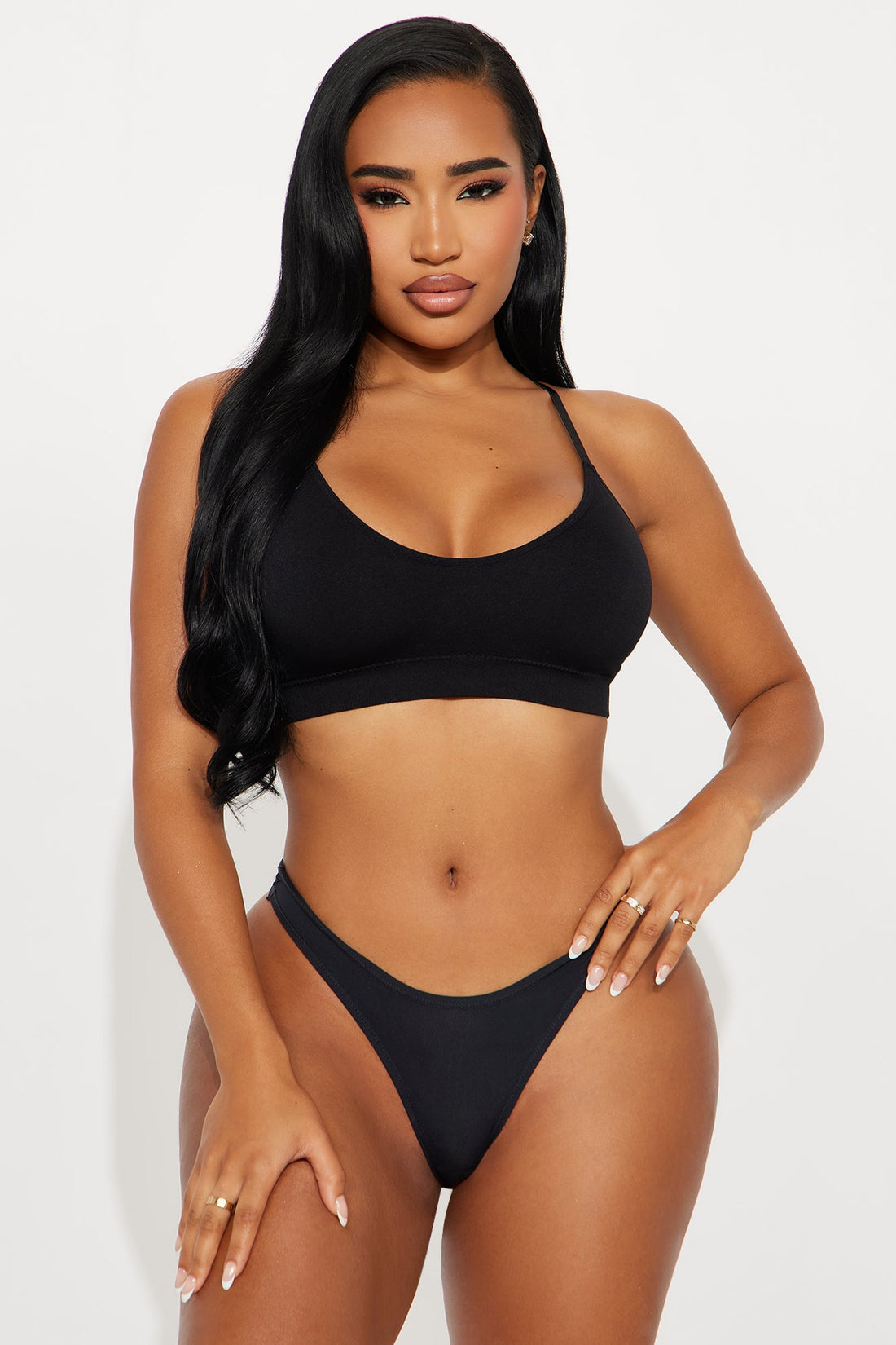 Smooth And Ready Seamless Triangle Bralette - Black
