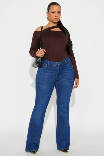 Gilda Off Shoulder Long Sleeve Bodysuit - Brown