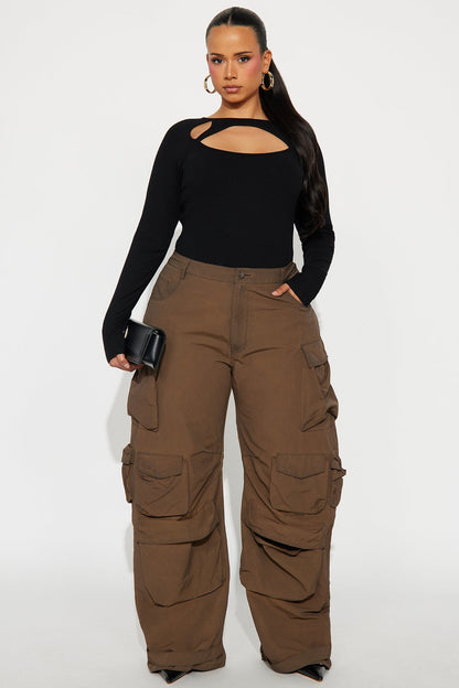 Talk It Up Oversized Cargo Pant - Chocolate