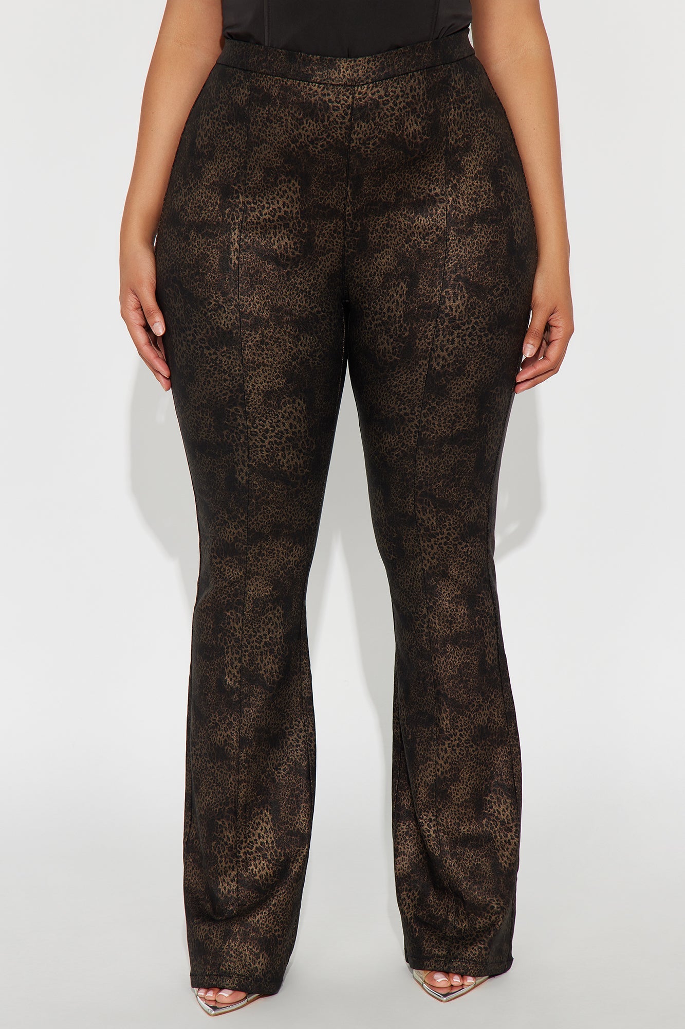 On The Hunt Leopard Flare Pant - Leopard