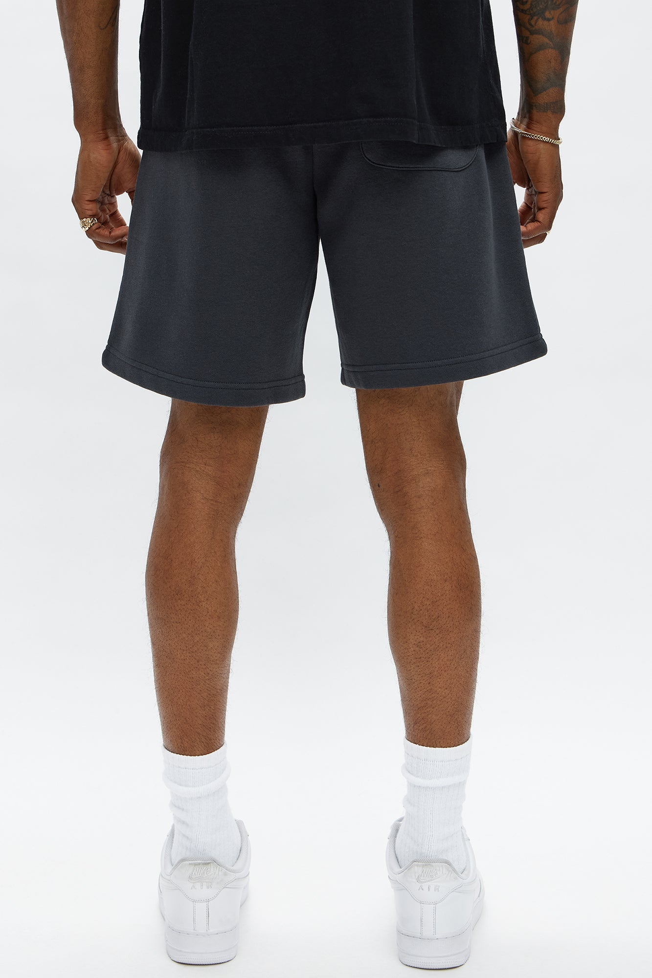 Tyson Relaxed Frayed Patch Sweatshorts - Charcoal