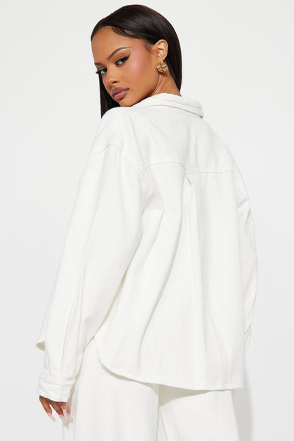 Très Jolie Denim Shacket - White